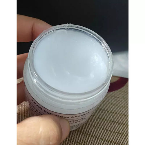 White Pharma Grade Petroleum Jelly