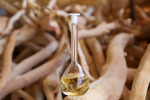 sandalwood essential oil