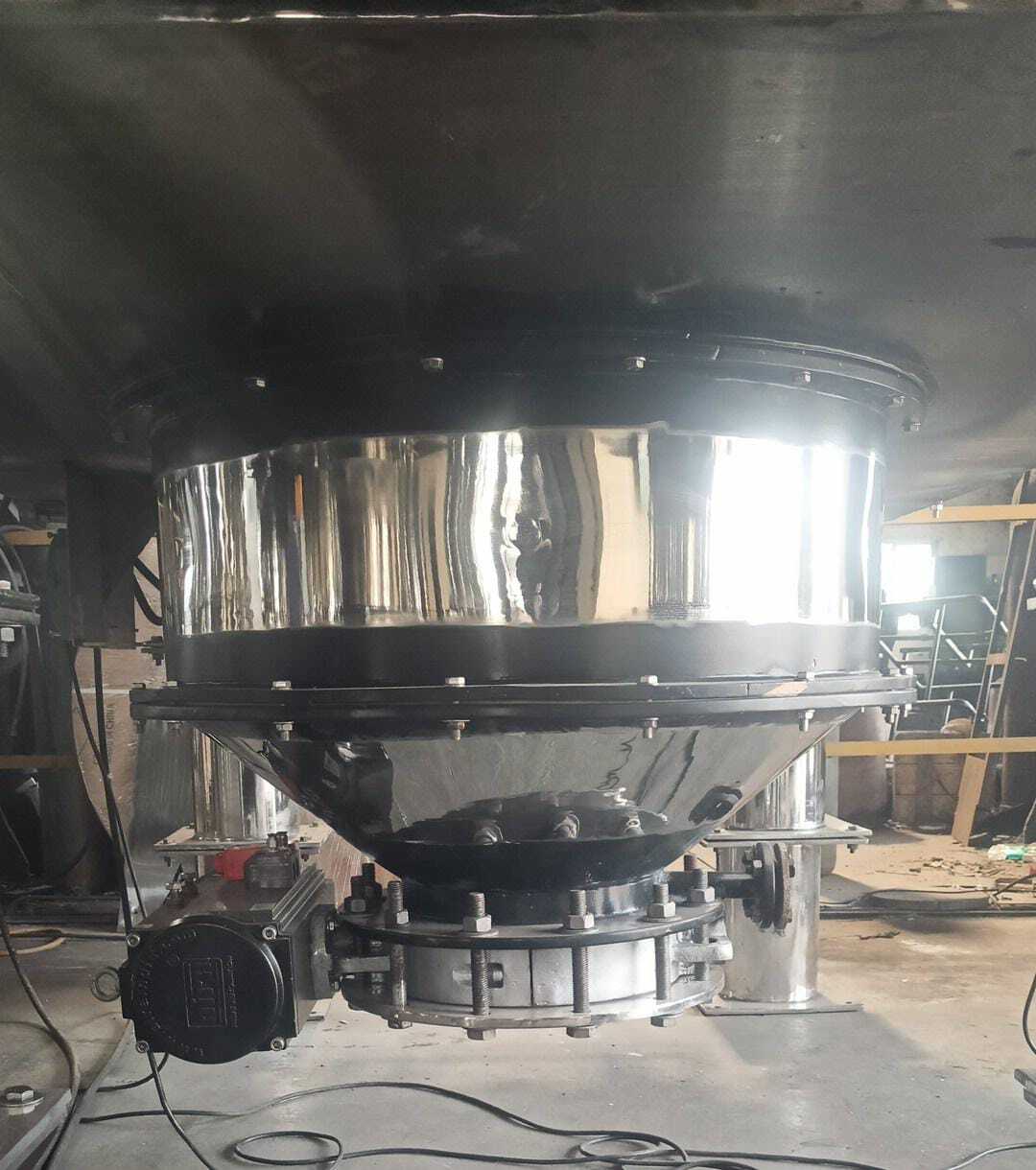Bottom Discharge Centrifuge Machine