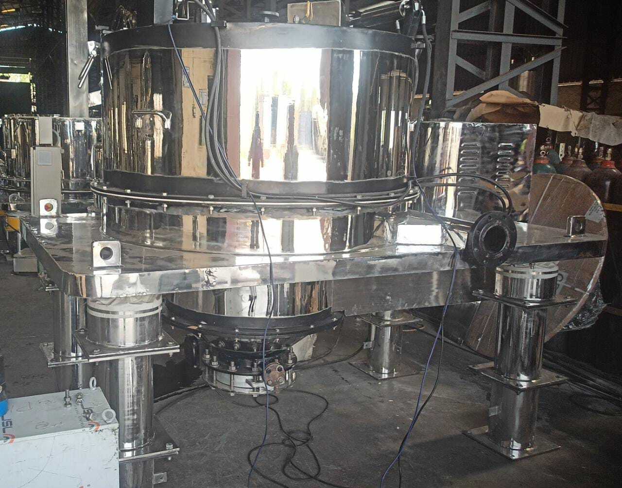 Bottom Discharge Centrifuge Machine