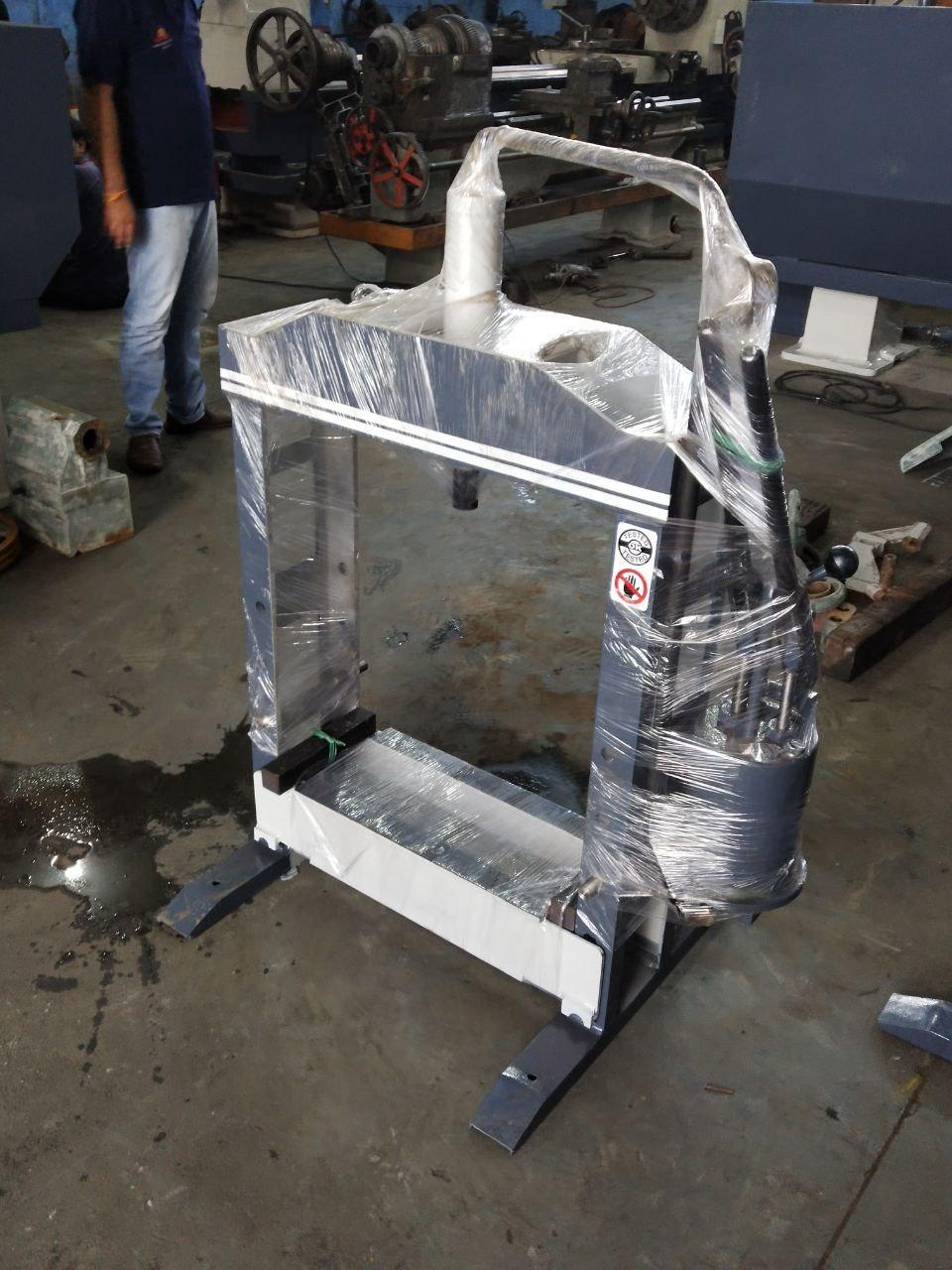 5 TON HYDRAULIC PRESS