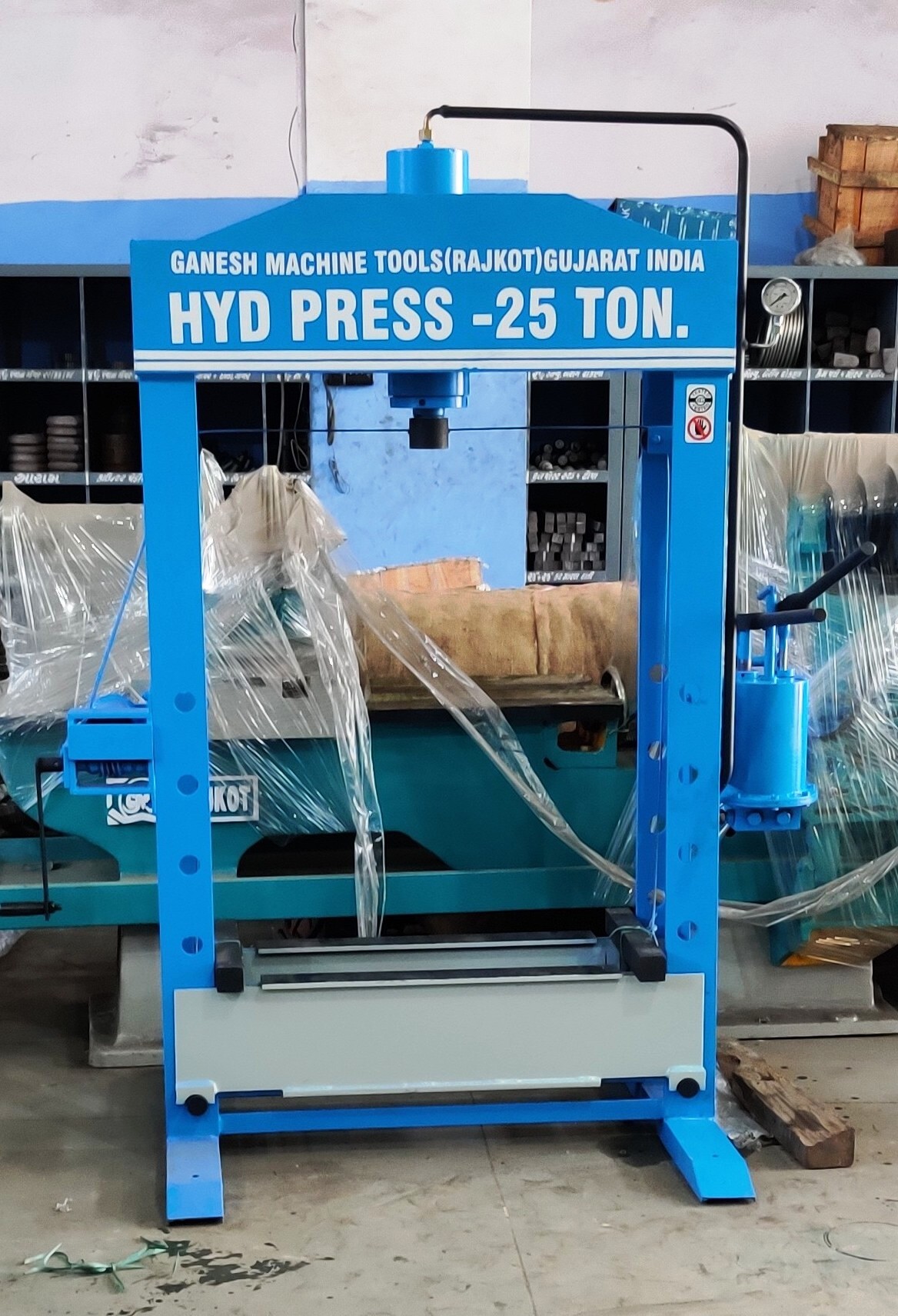 25 TON HYDRAULIC PRESS MACHINE