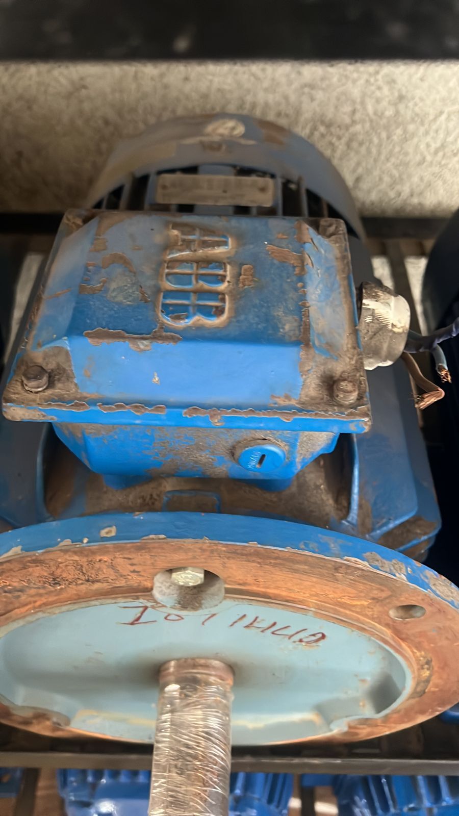 7.5 HP 960 RPM INDUCTION MOTOR