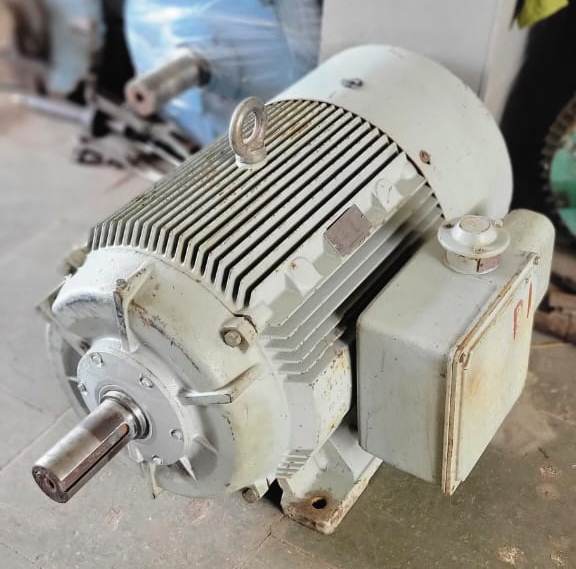 150 HP TO 1440 RPM INDUCTION MOTOR