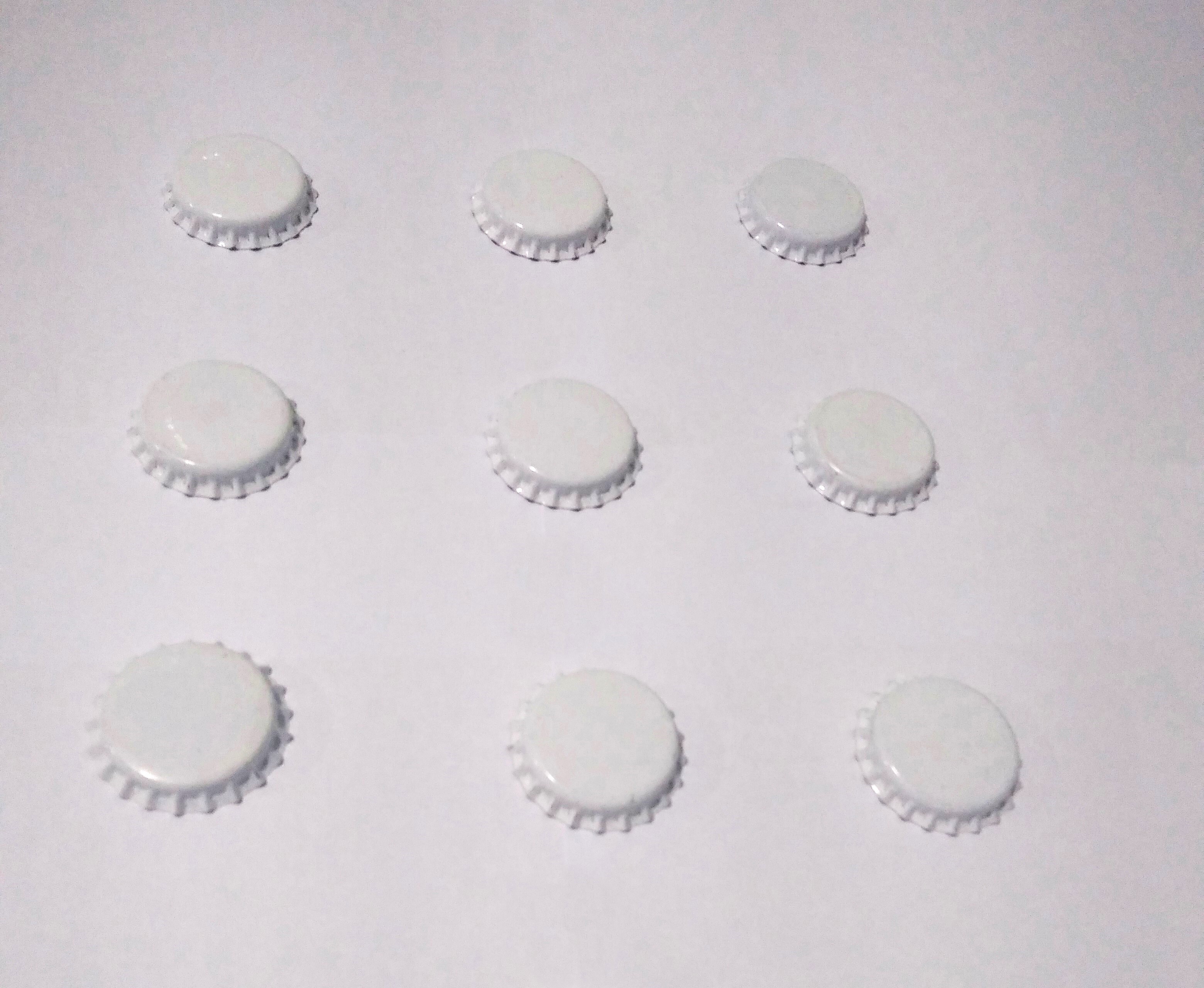 Polyester White Crown Corks Caps