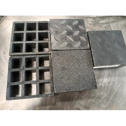 Moulded GFRP Grating