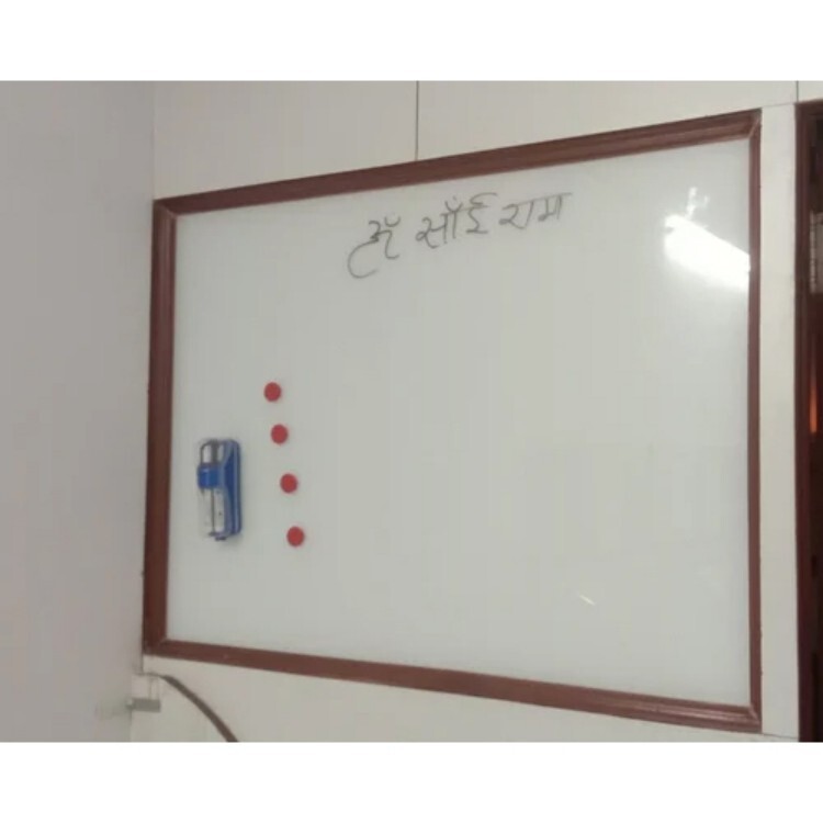 Magnetic White Glass Board - Application: Office