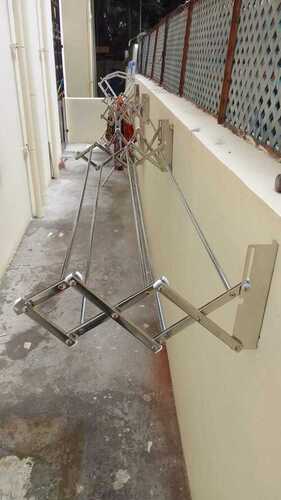 Wall mounted cloth drying hangers in Kovilpalayam Coimbatore