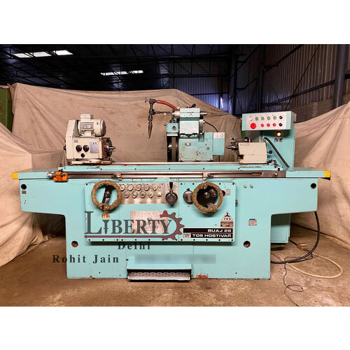 TOS BUAJ 28  1000 Universal Cylindrical Grinder