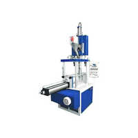 Screw Type Vertical Injection Molding Machine