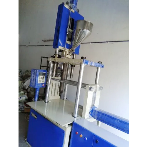 Commercial Mild Steel Vertical Injection Molding Machine