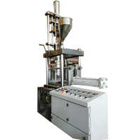 Vertical Insert Screw Type Moulding Machine