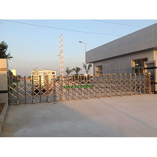 Retractable Gate Application: Industrial