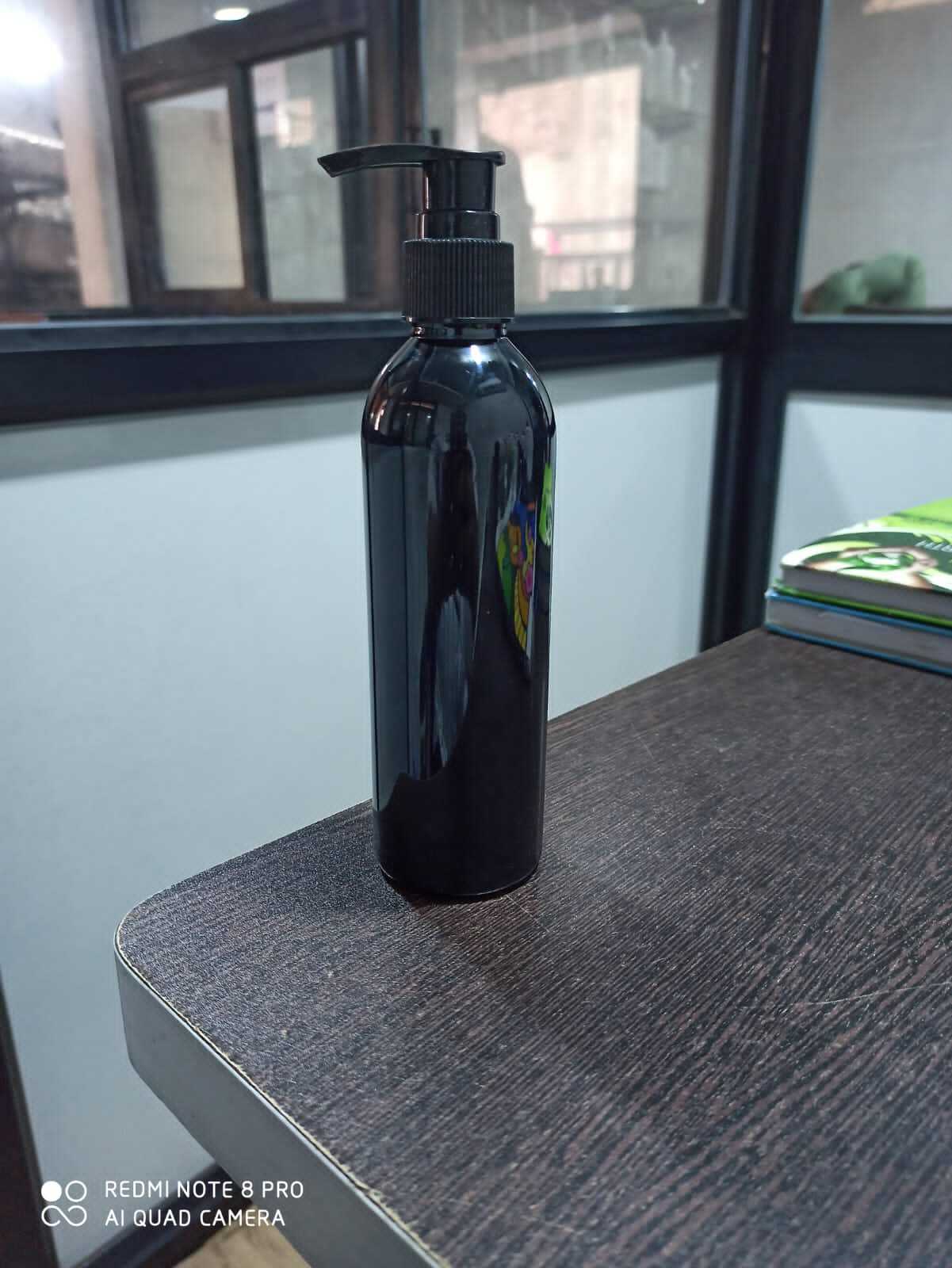black pet shampoo bottle