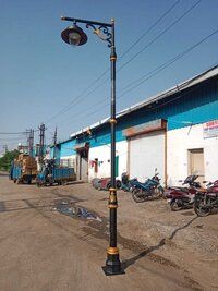 5 meter single arm decorative street light pole