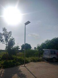 18 Watt Solar LED Street Light