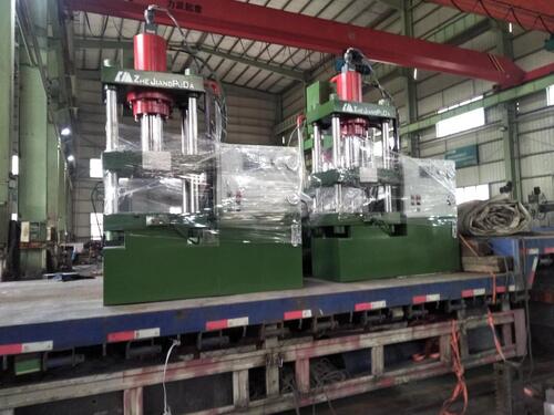 Hydraulic Press Machine - Size: Standard