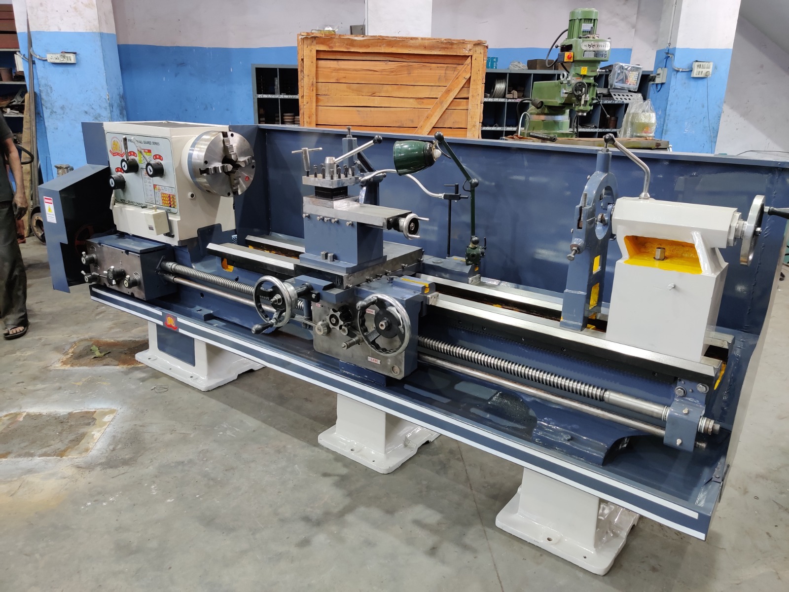 10 Feet Heavy Duty Geared Lathe Machine