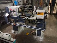 4.06 Feet All Geared Medium Duty Lathe Machine