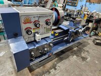 5.06 Feet Geared Heavy Duty Lathe Machine