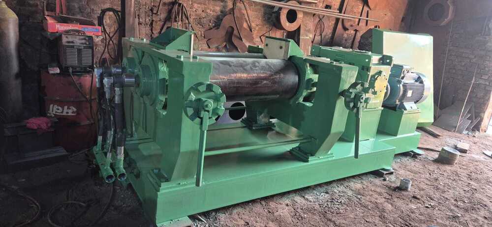 150 Kg Semi-Automatic Rubber Machine - Material: Stainless Steel