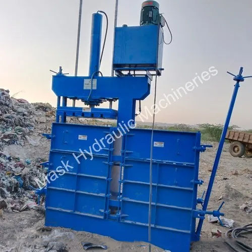 Plastic Baling Machine