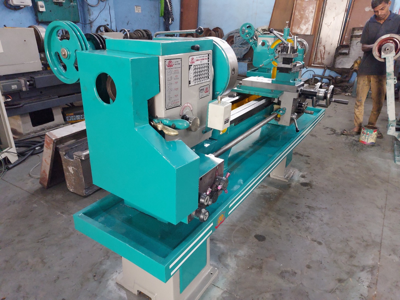 Medium Duty Lathe Machine