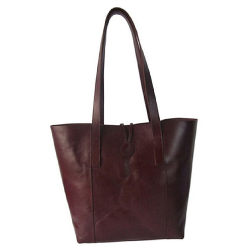 Deep Maroon Leather Bag Design: Modern