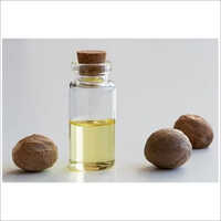 Nutmeg Oleoresin Oil Purity: 100