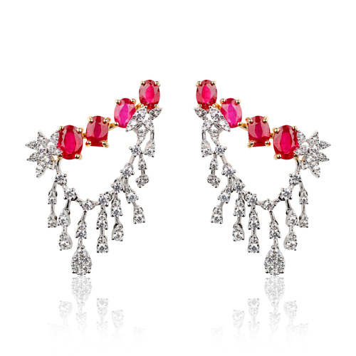 Diamond Appealing Earring