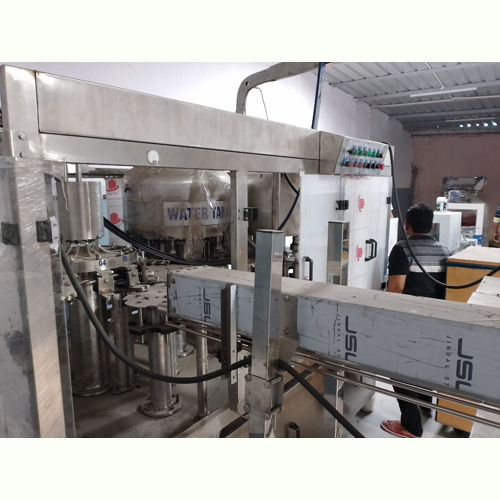 Industrial Bottle Filling Machine Application: Beverage