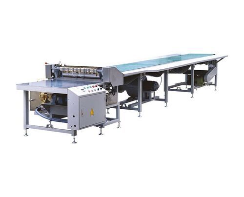 rigid box glueing with conveyor machine