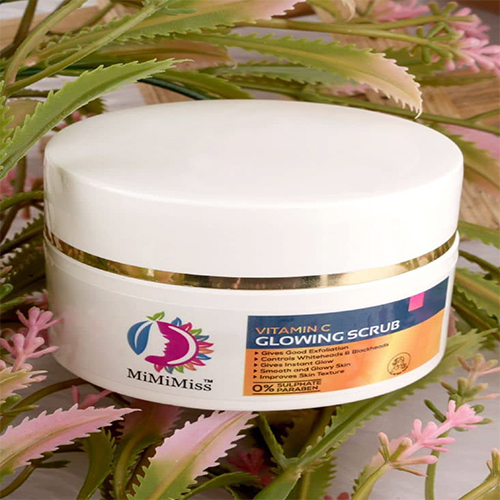 Vitamin C Glowing Scrub