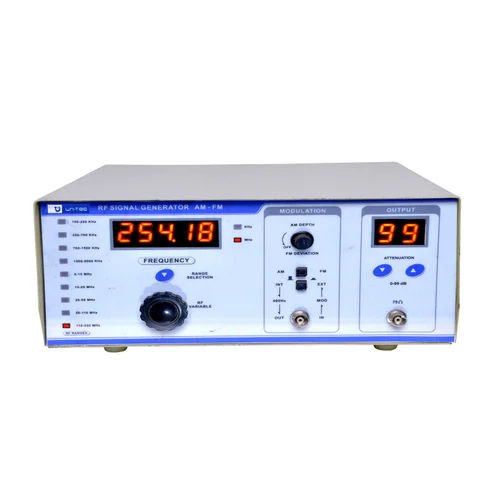 White Am-Fm Rf Signal Generator