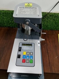 Grain Moisture Meter - Color: Silver