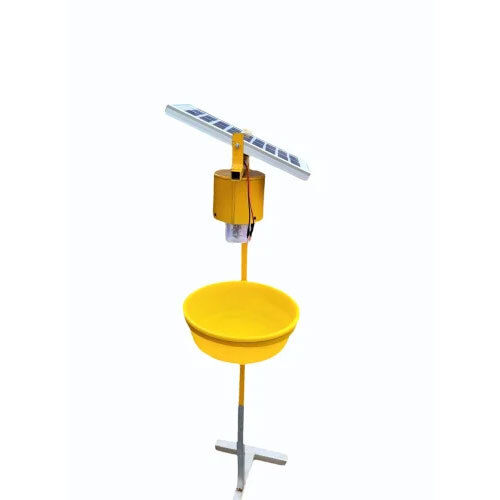 Solar Insect Light Trap - Color: Yellow