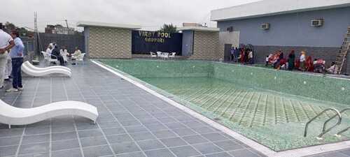 Custom Outdoor Swimming Pool