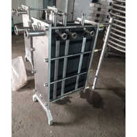 1.5 HP Plate Heat Exchanger Machine
