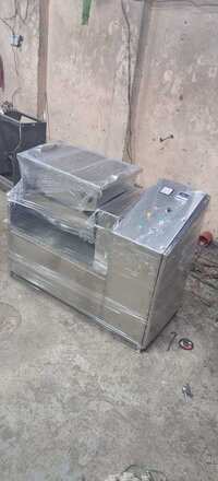 Automatic Ribbon Blender