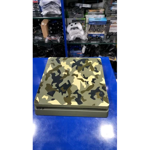 So ny PS4 Slim Camo Flys