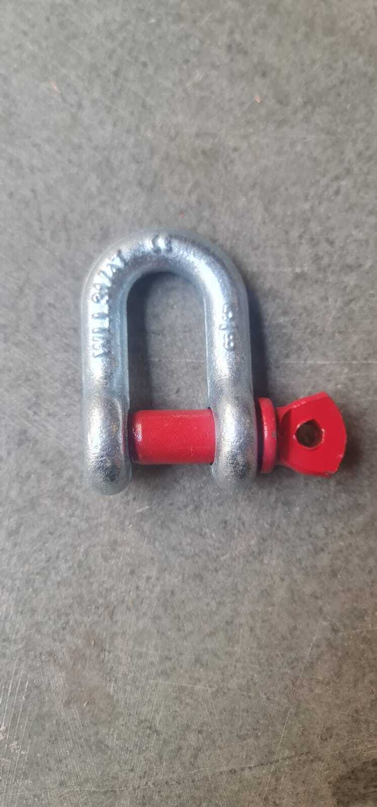 D Shackle