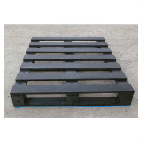 Plastic Lumber Pallet - Plastic 1000x1200x150mm Black | 2-Tonne Load Capacity 2-Way Entry 4-Way Forklift & Handlift Double Faced