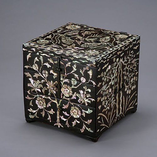 Meenakari Work Inlay Box - Feature: Multifunction