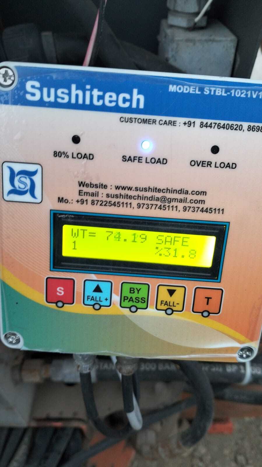 Boom Lift Safe Load Indicator.