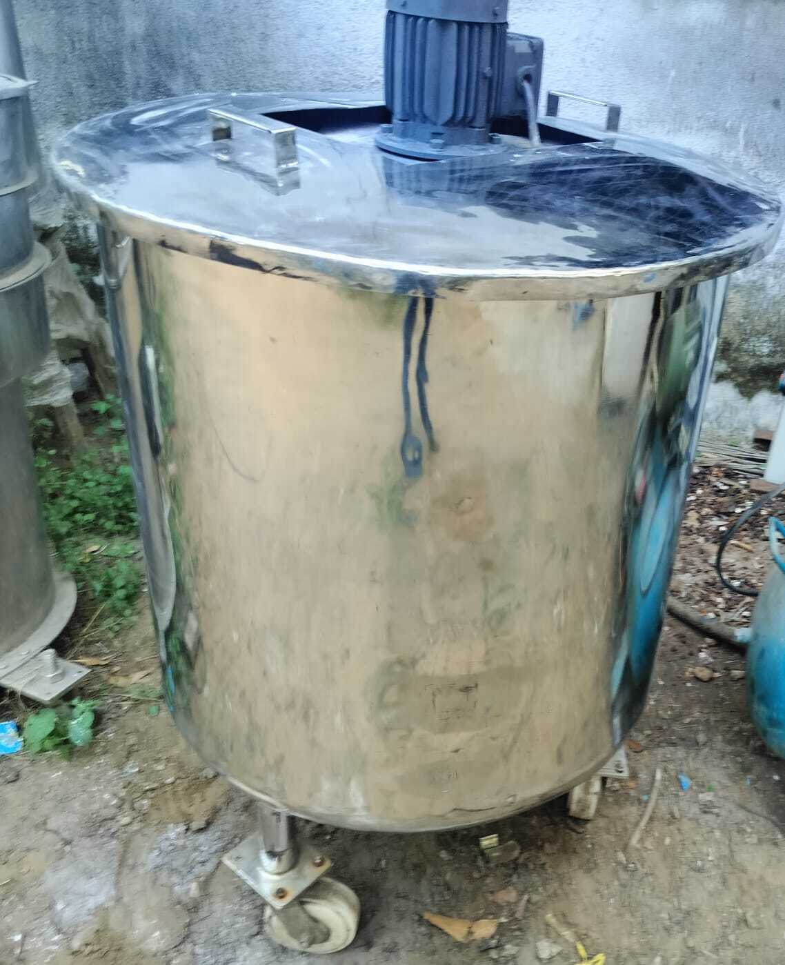 MIXING VESSEL 400LTR