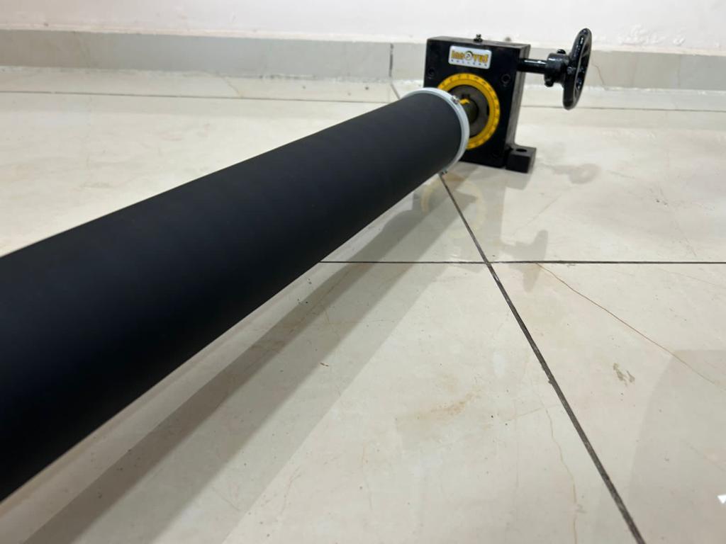 Bowed Spreader Roller