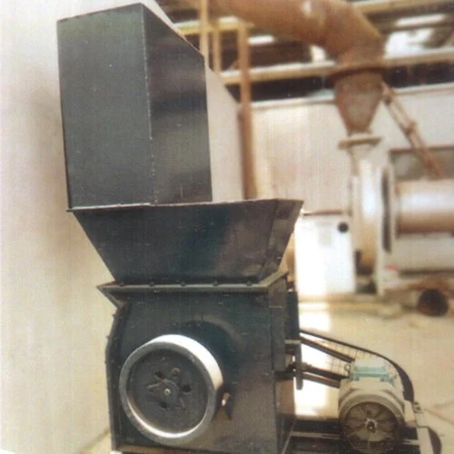 Electric Wood Crusher Machine