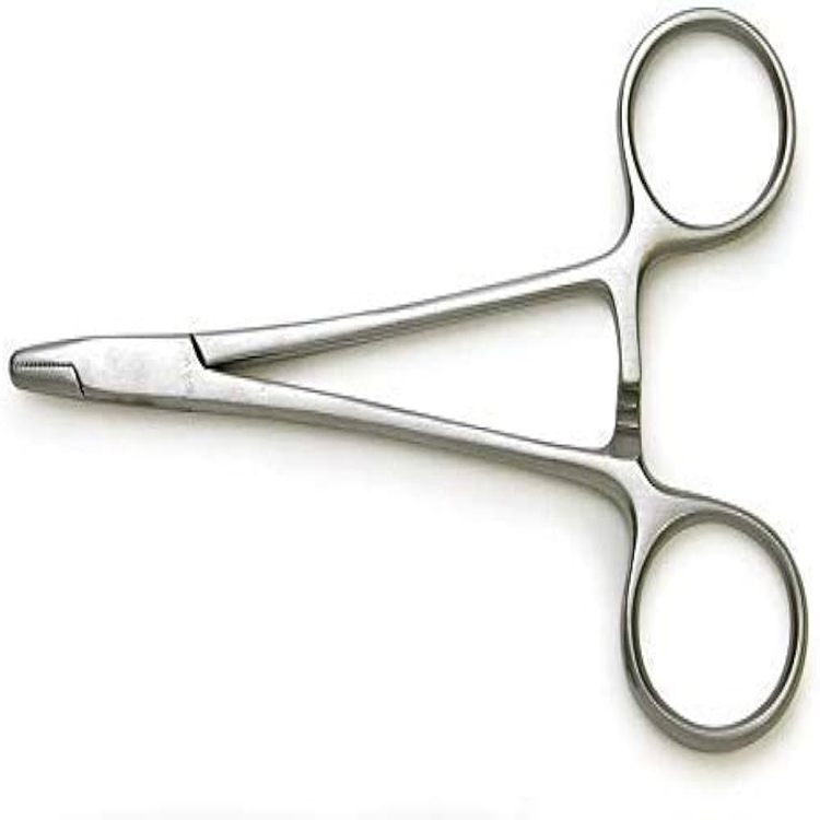 Needle Holder - Operating Type: Manual