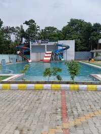 Hotel Swimming Pool