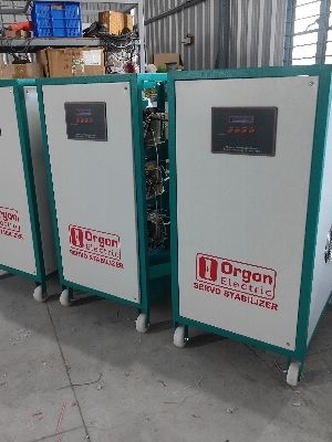 12 Kva Air Cooled Servo Stabilizer Efficiency: High